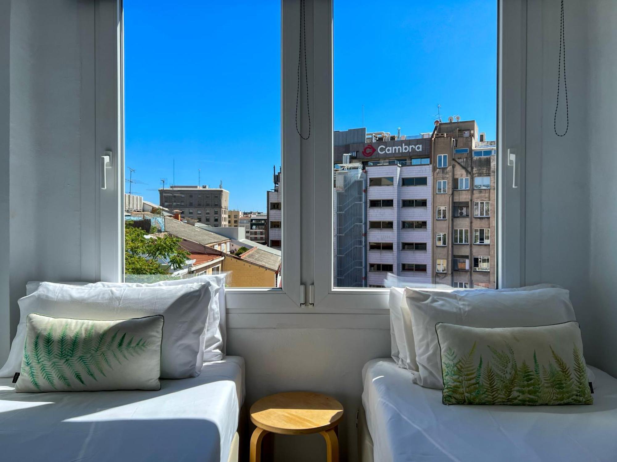 Stay U-Nique Apartments Seneca バルセロナ エクステリア 写真