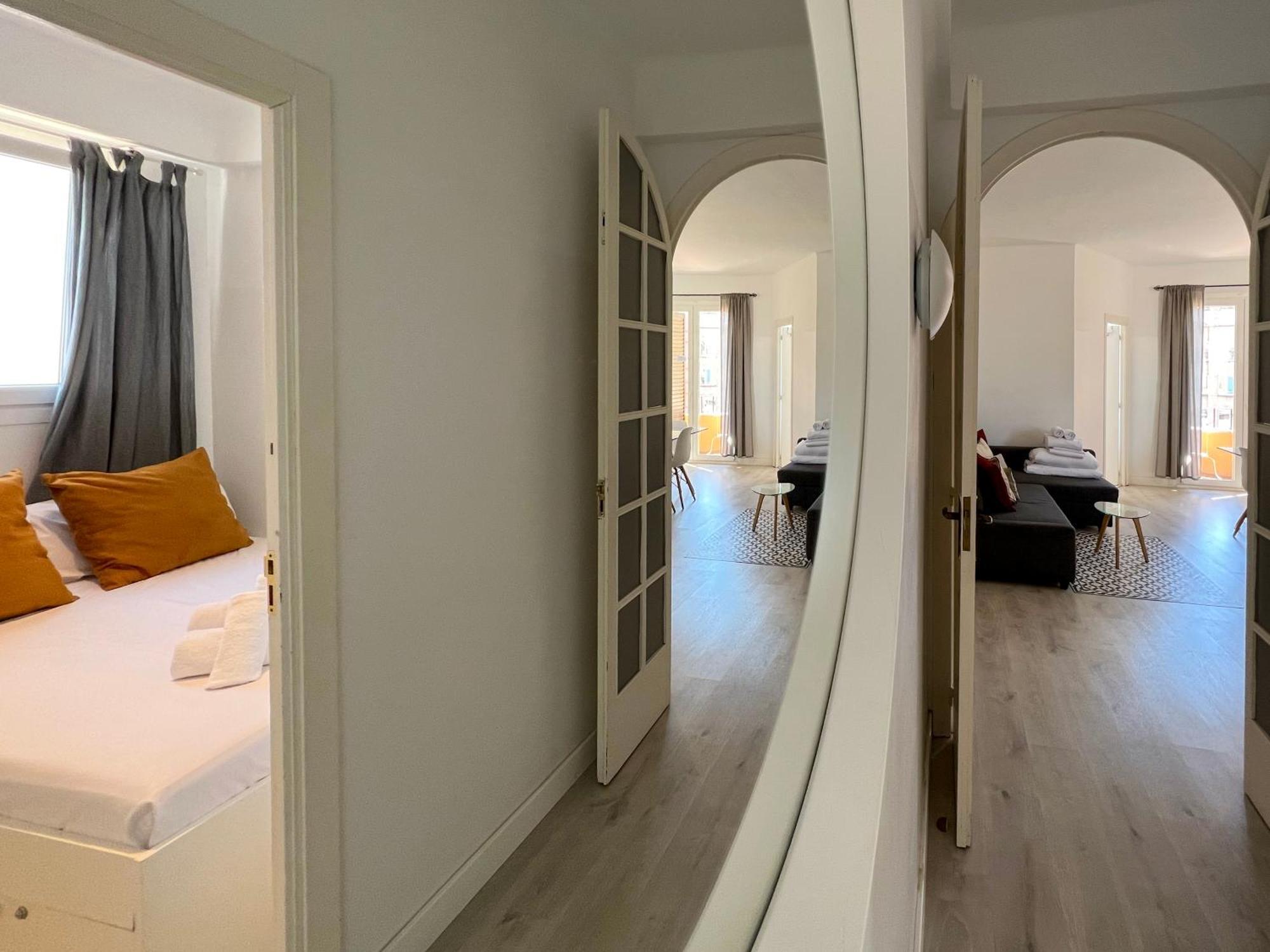 Stay U-Nique Apartments Seneca バルセロナ エクステリア 写真